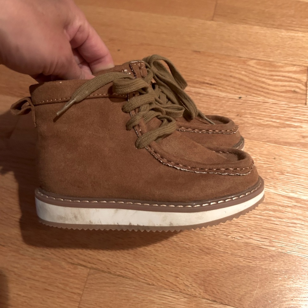 Suede lace up boots